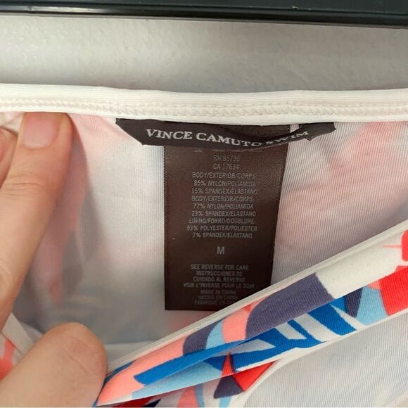 Vince Camuto Women's Standard Bikini Bottom Swimsuit with Mesh Detail size M - Picture 2 of 3